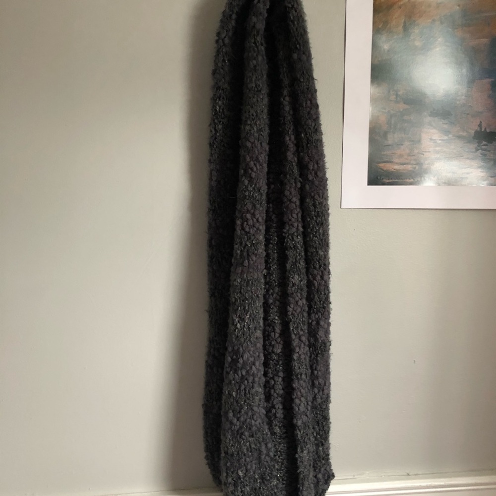 Cozy Urban Outfitters Teddy Scarf